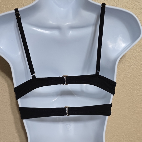 Victoria's Secret Black V-Accent Bikini - Picture 4 of 11